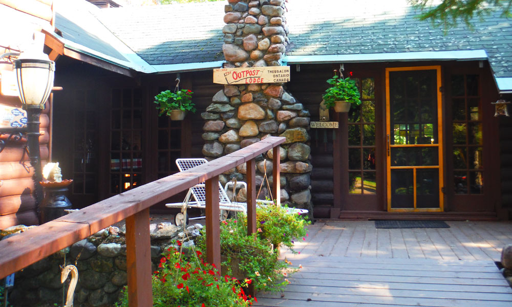 Outpost Lodge Accommodations